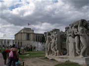 Visite guidée : Autour de Chaillot | par Marie-Anne Nicolas Place de l'Alma Affiche