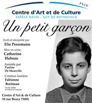 Un petit garçon Espace Rachi Affiche