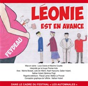 Léonie est en avance Salle de l'Amandier Affiche