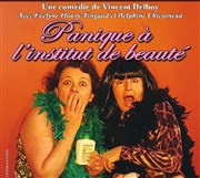 Panique à l'institut de beauté La Boite  rire Vende Affiche